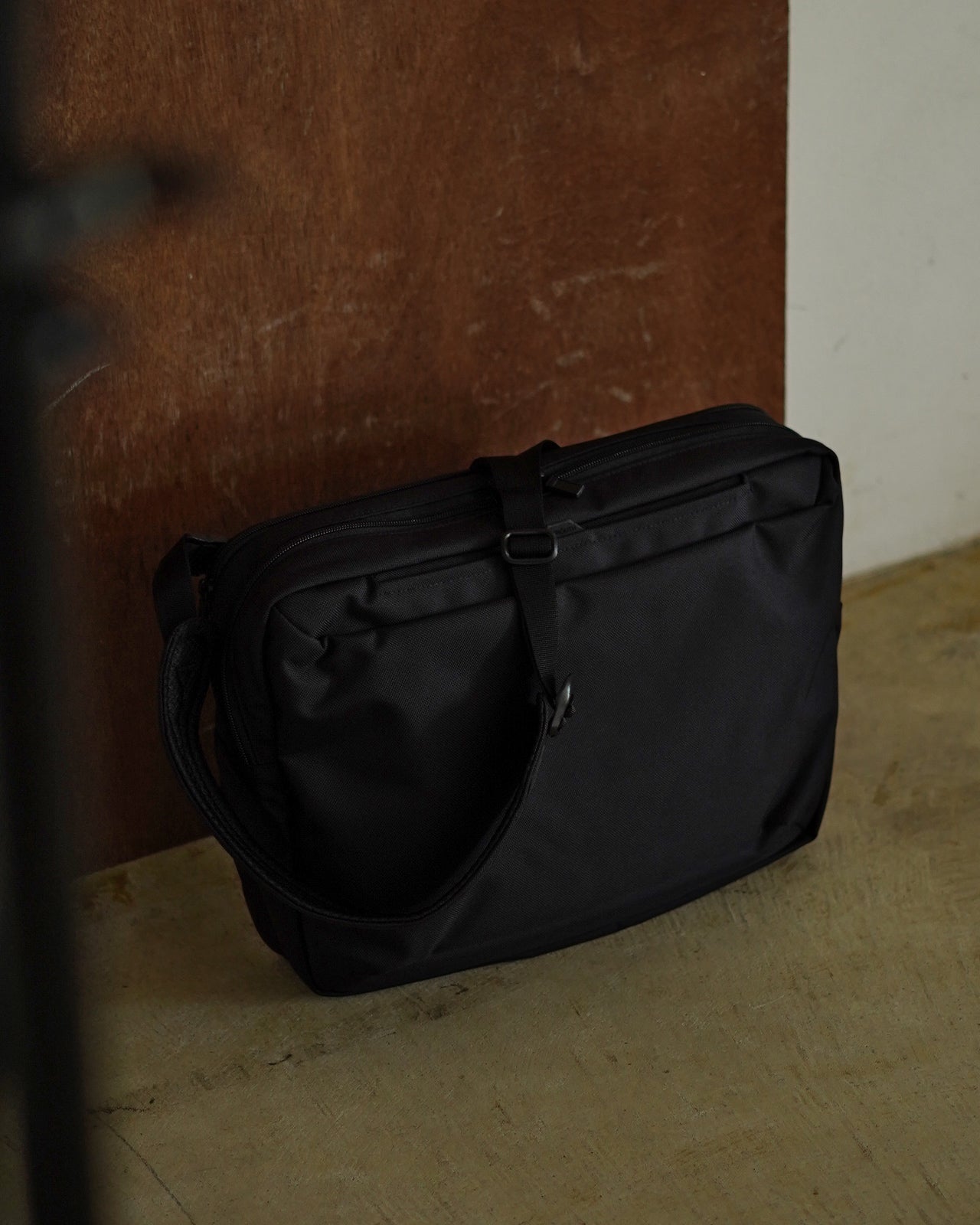 MONOLITH SHOULDER PRO L BLACK PR-4094-010