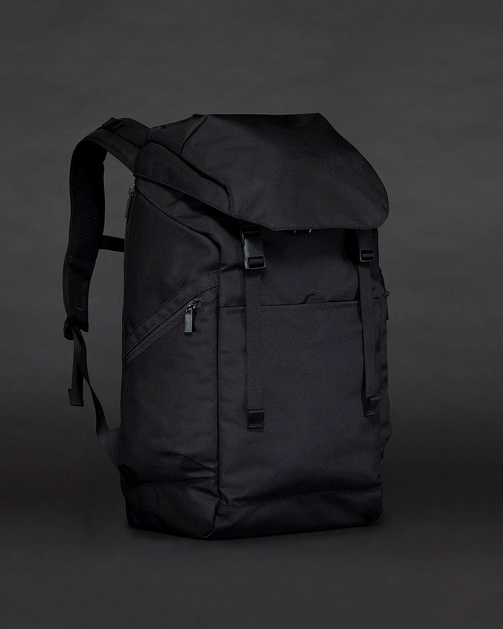 BACKPACK PRO FLAP L BLACK PR-1101