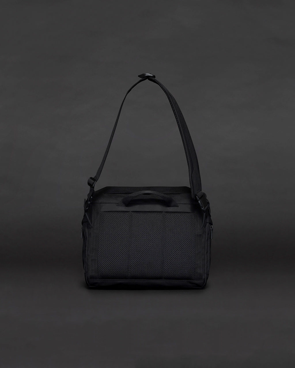 SHOULDER PRO FLAP M BLACK PR-4099