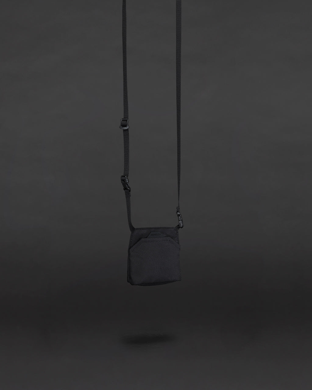 TINY POCKET STANDARD BLACK SD-9104-010