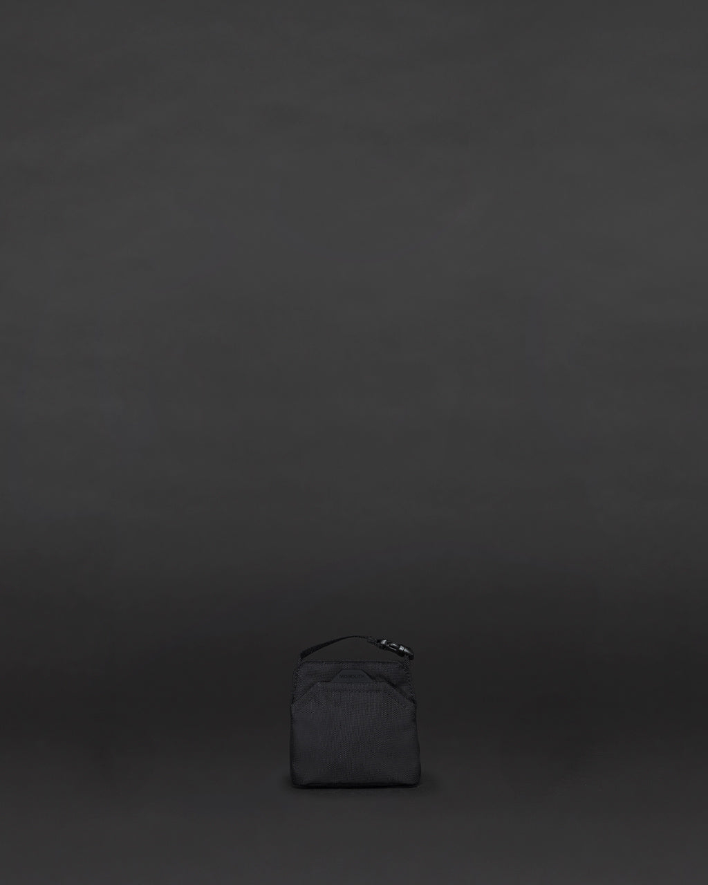 TINY POCKET STANDARD BLACK SD-9104-010