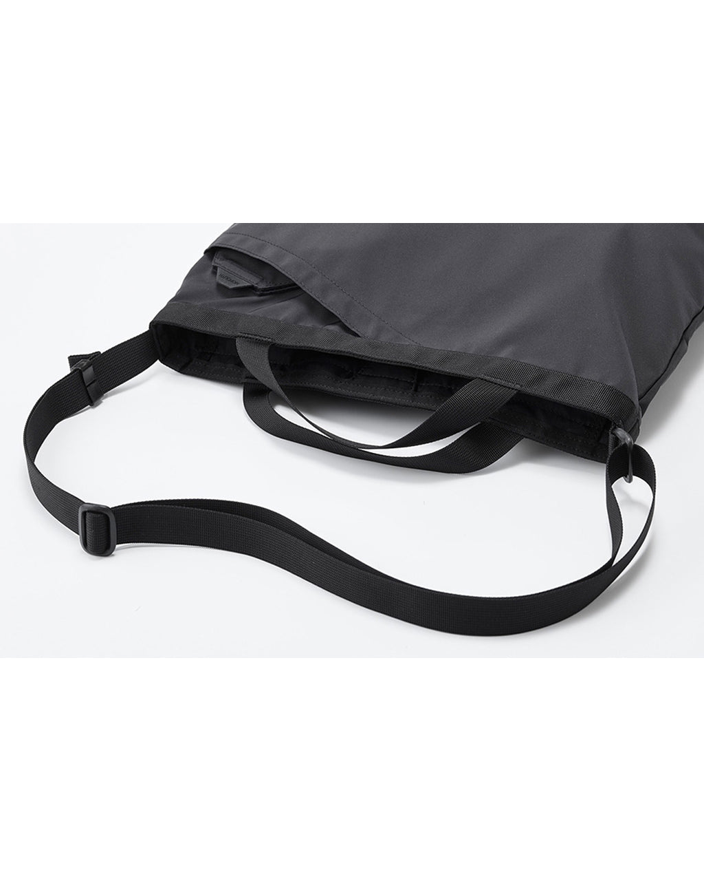 TOTE SHOULDER STANDARD Neutral M SD-3121