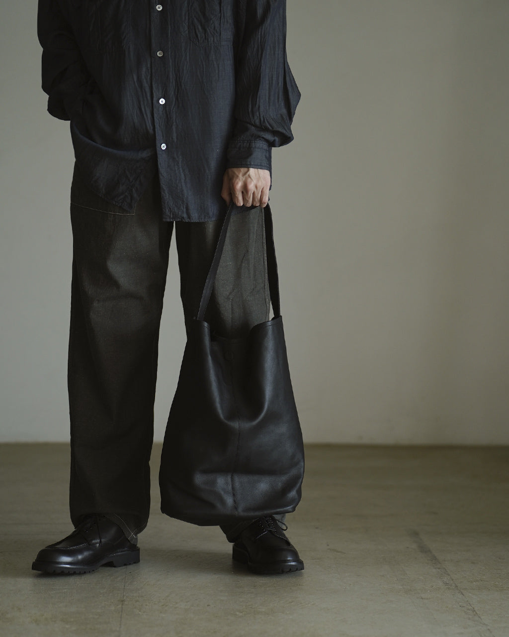 CYLINDER(L size)BLACK CYL-BLK-101