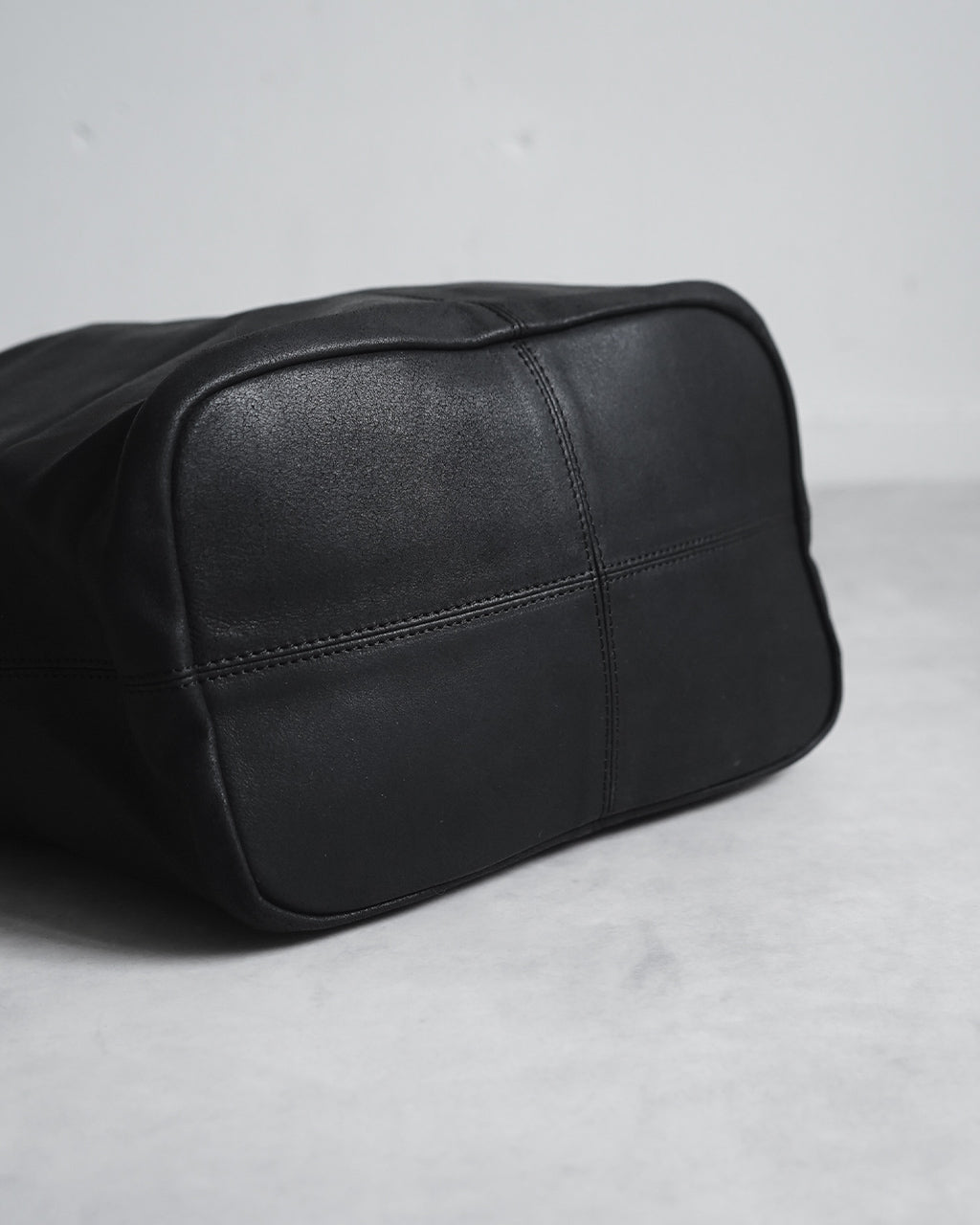 CYLINDER(M size) BLACK CYM-BLK-101