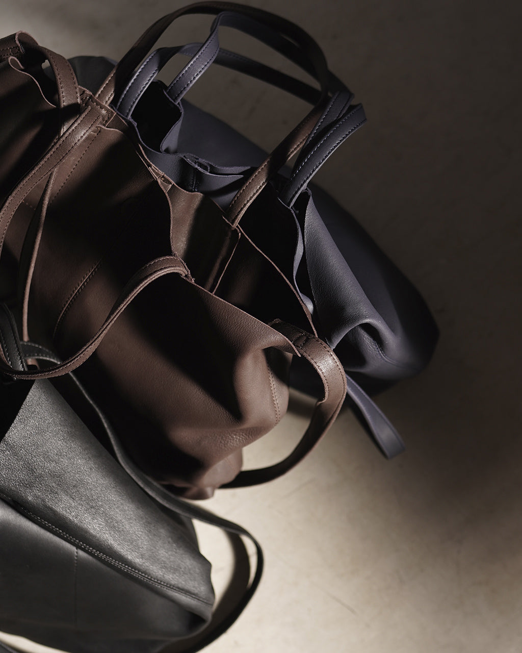 3WAY MEDIUM TOTE(M size)MS-BLK-1 ML-BLK-1 MS-DCH ML-DCH MSL-NVY ML-NVY