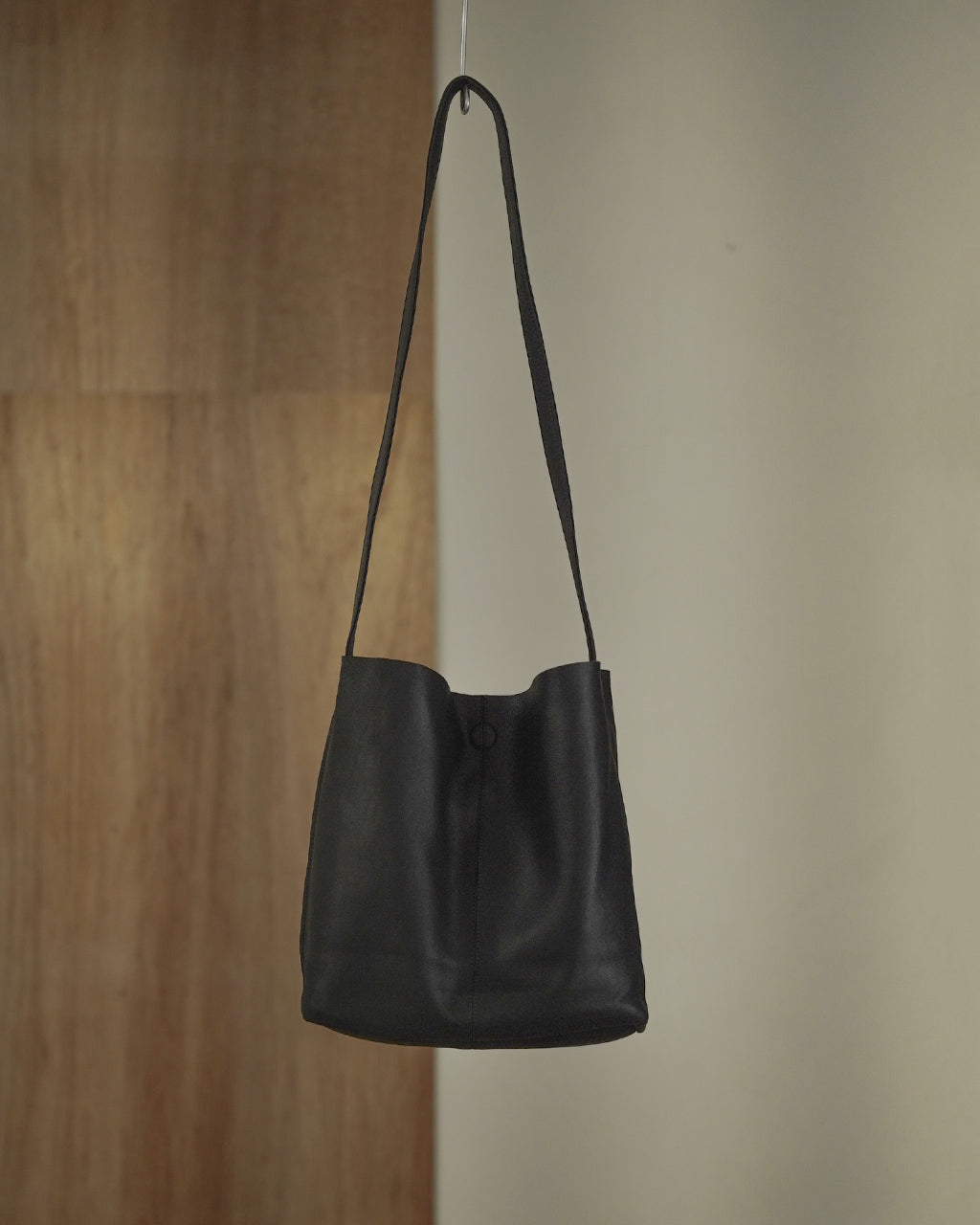 SQUARE SHOULDER SQ-BLK-1