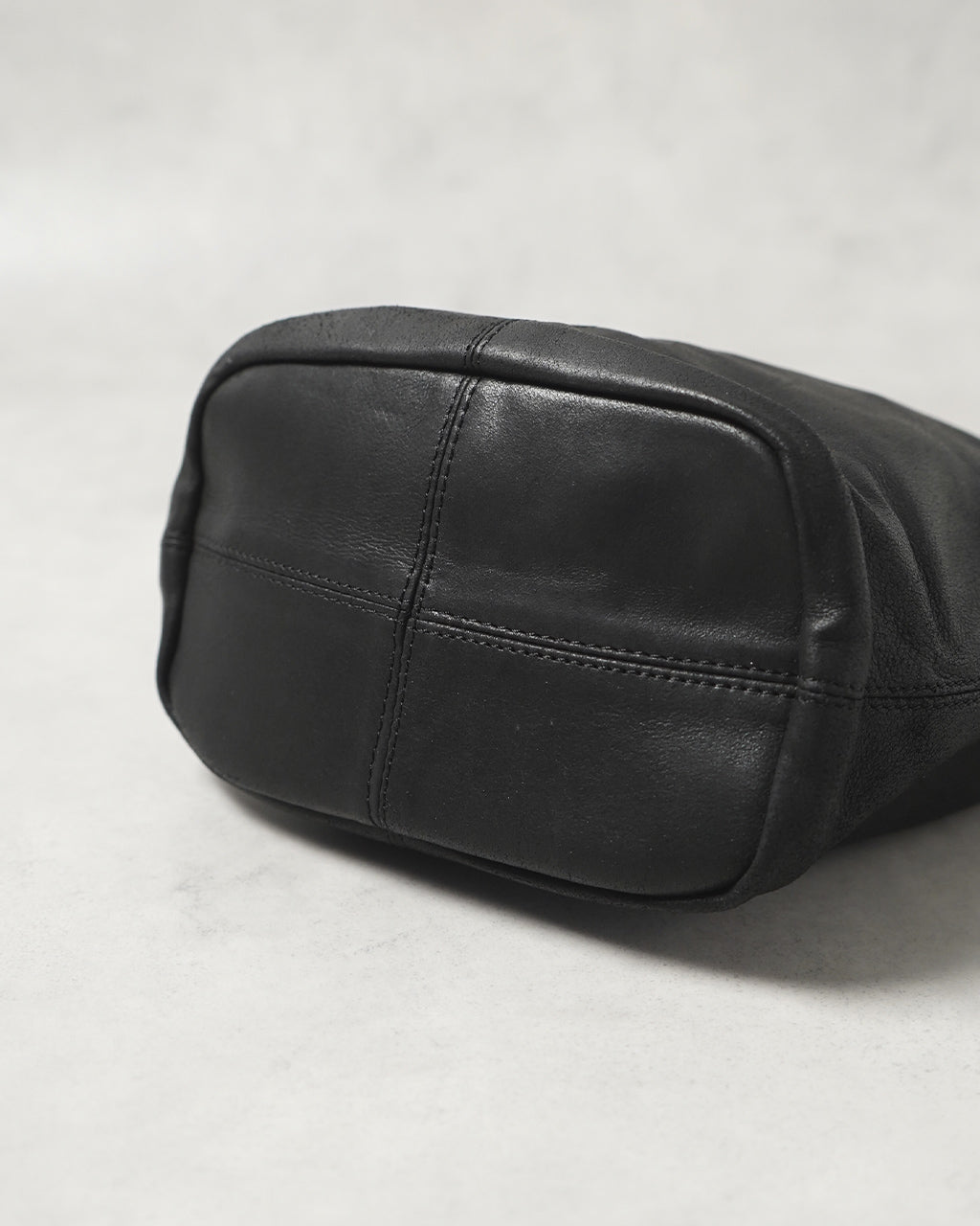 2WAY SMALL TOTE(S size)BLACK CHARCOAL CAMEL