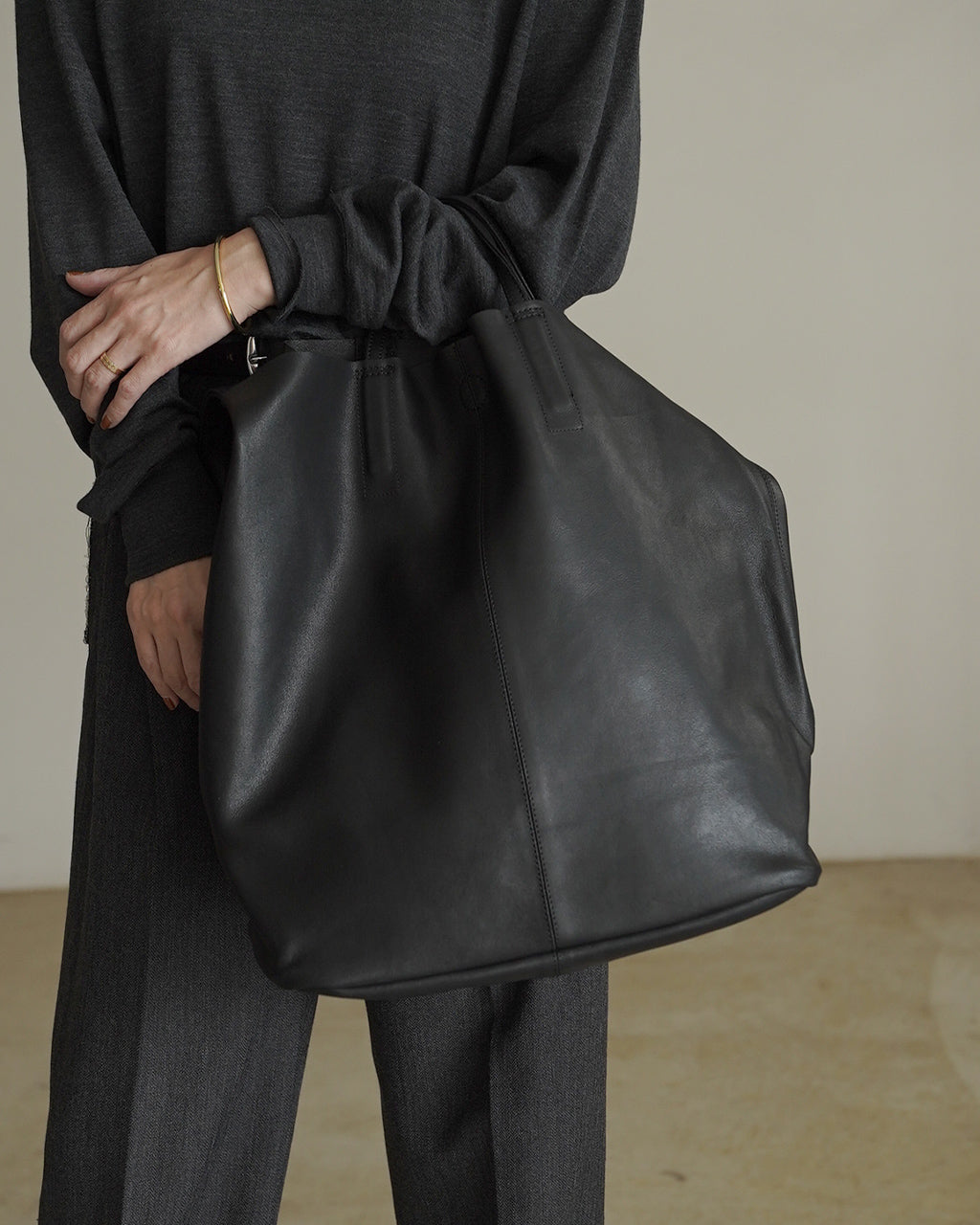 2WAY ONE SHOULDER L MOL-1