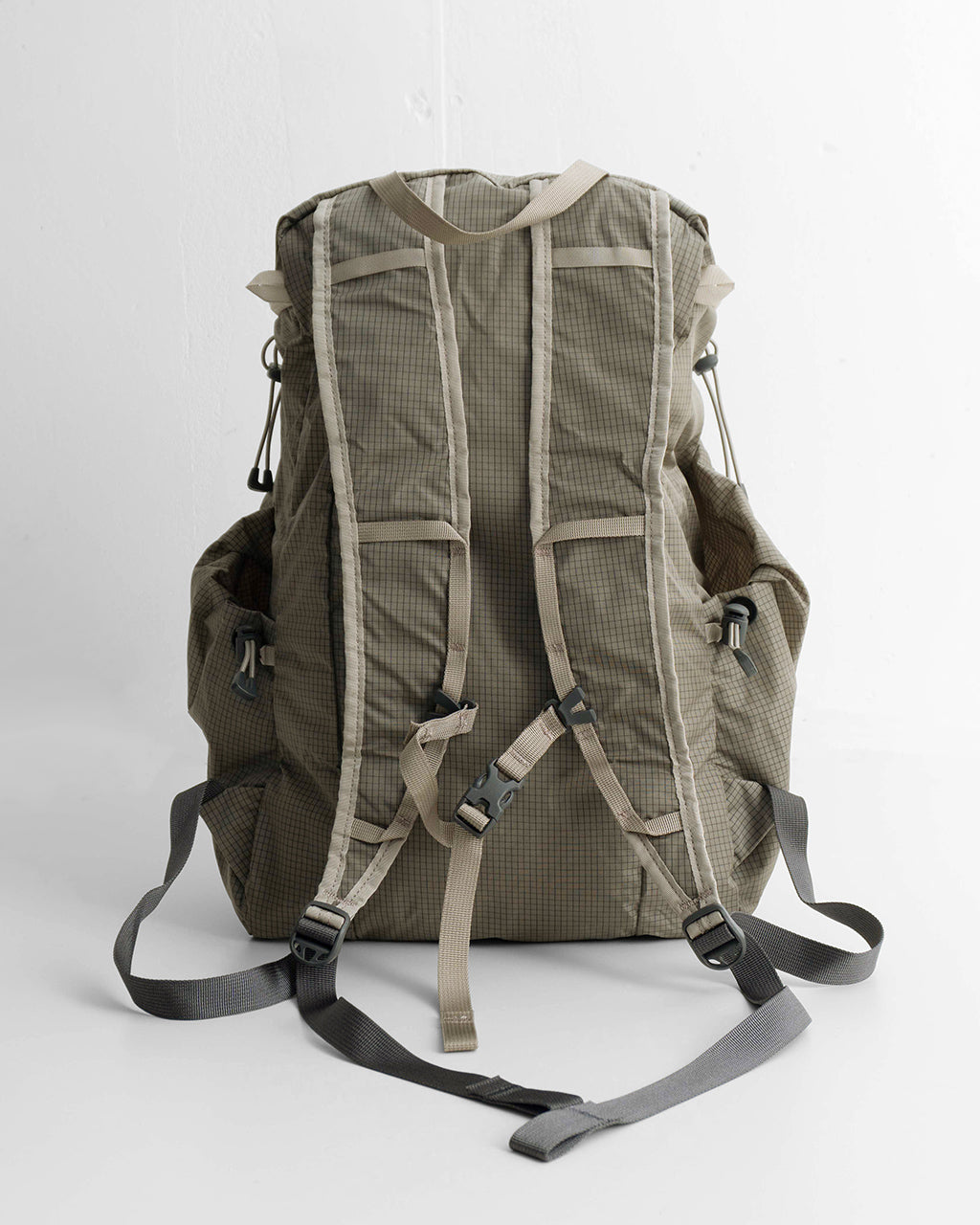 MYSTERY RANCH ミステリーランチ IN & OUT 18 サミットパック イン & アウト 18L 軽量 パッカブル ポケッタブル バックパック リュックサック 鞄 dove-113242-253-00 【クーポン対象外】