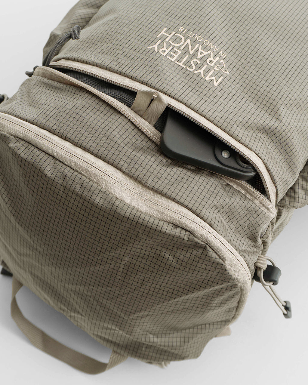 MYSTERY RANCH ミステリーランチ IN & OUT 18 サミットパック イン & アウト 18L 軽量 パッカブル ポケッタブル バックパック リュックサック 鞄 dove-113242-253-00 【クーポン対象外】