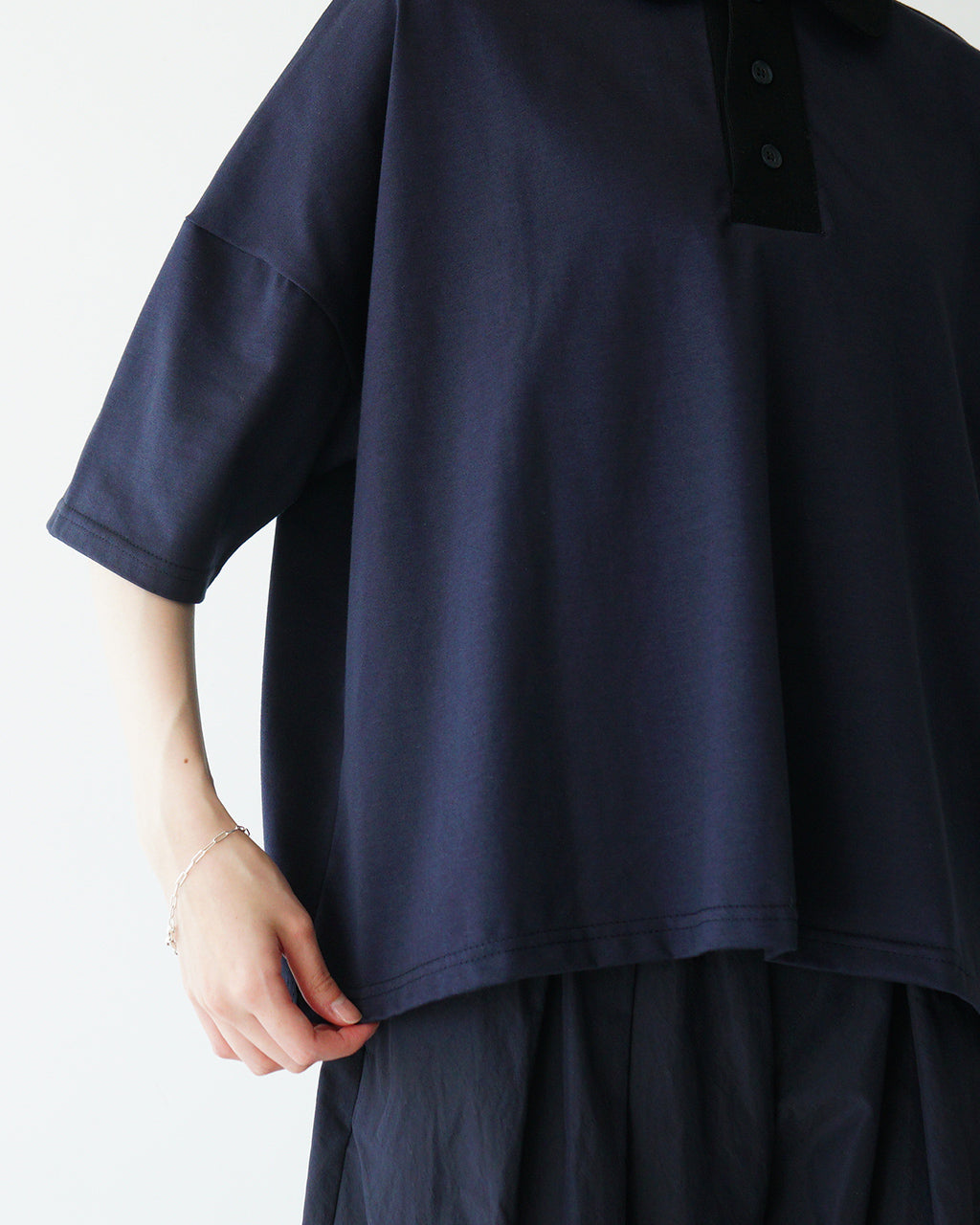 NARU ナル ポロシャツ バイカラー 半袖 カットソー 日本製 上品 光沢 ドロップショルダー compRession jersey 648250【送料無料】