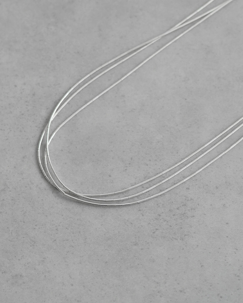 LIQUID SILVER JEWERLY NECKLACE 3st