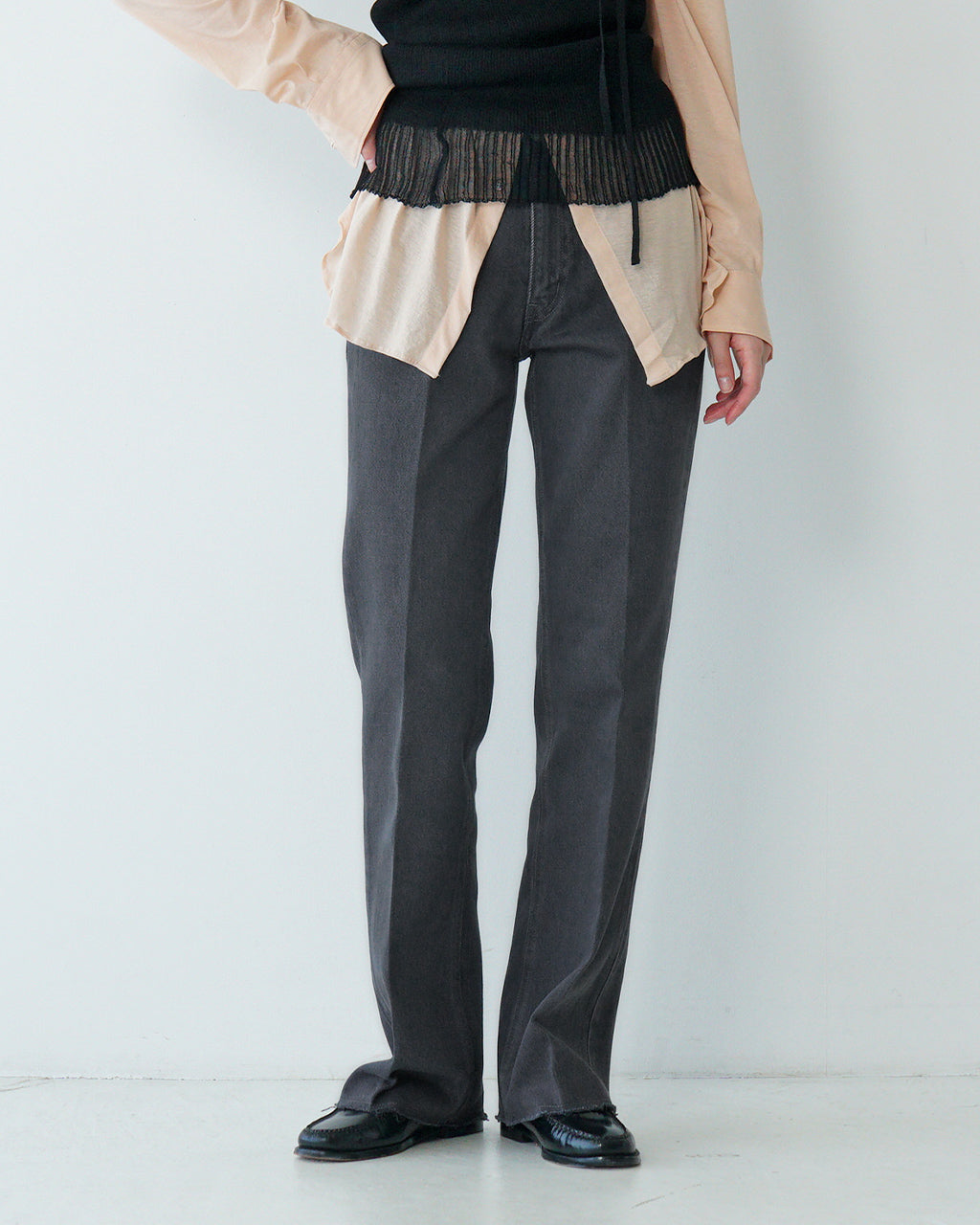 |outlet|SEMI-FLARE PANTS CHARCOAL WOFLA-5S