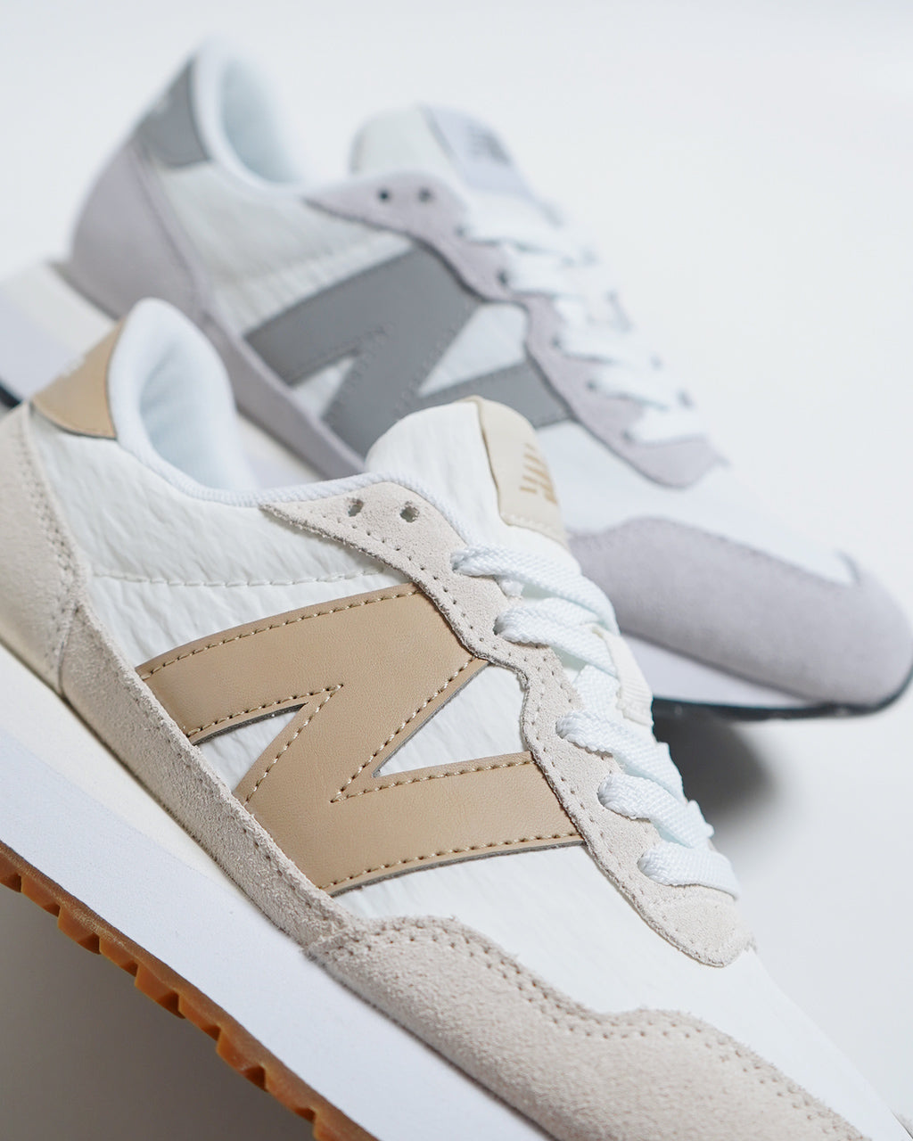 【SALE!20%OFF】ニューバランス レースアップ スニーカー 厚底 プラットフォーム シューズ 靴 WS237HGG WS237HTB