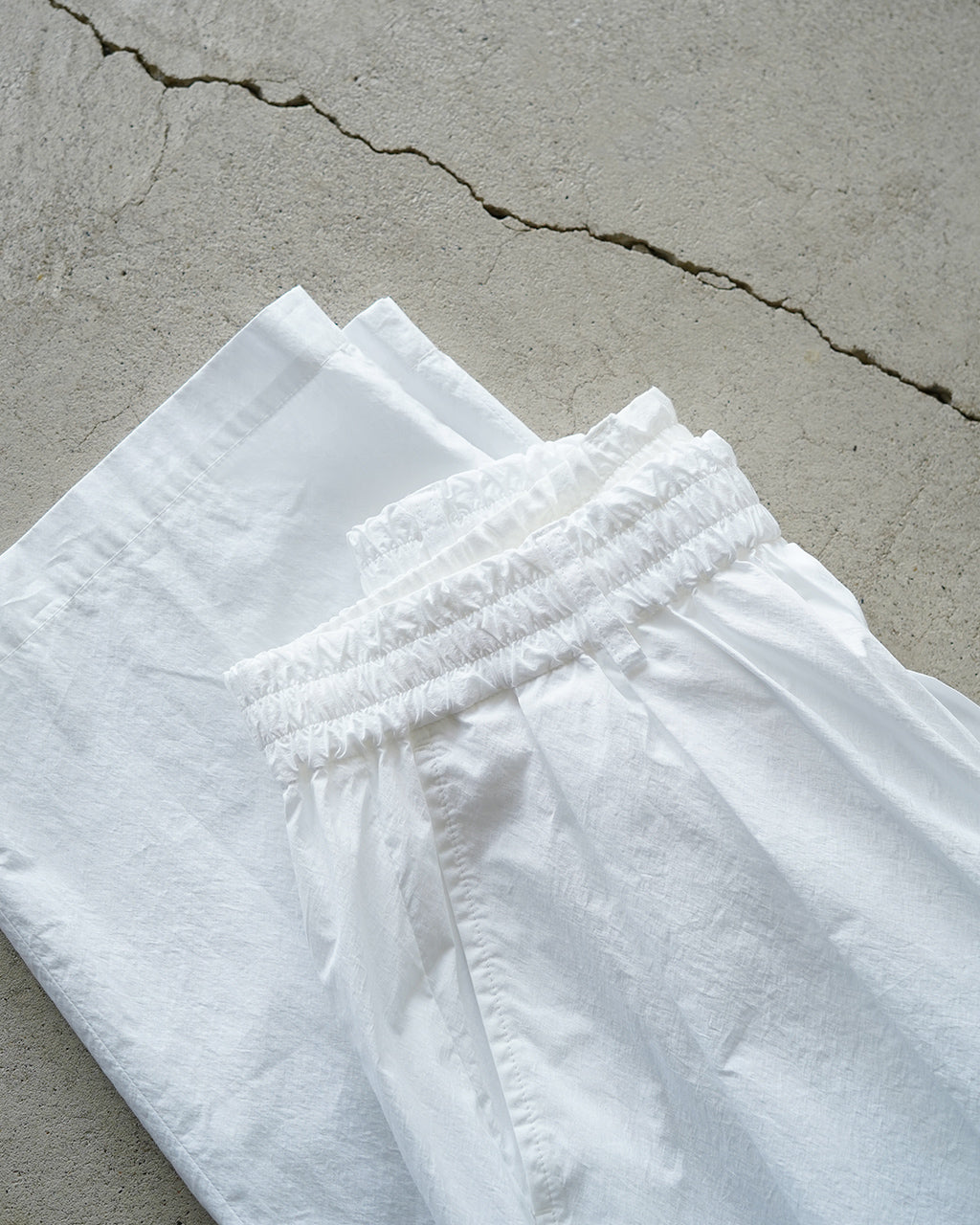 「HAKU-W」2 TUCK WIDE PANTS【先行予約】【2026年4月下旬頃入荷予定】