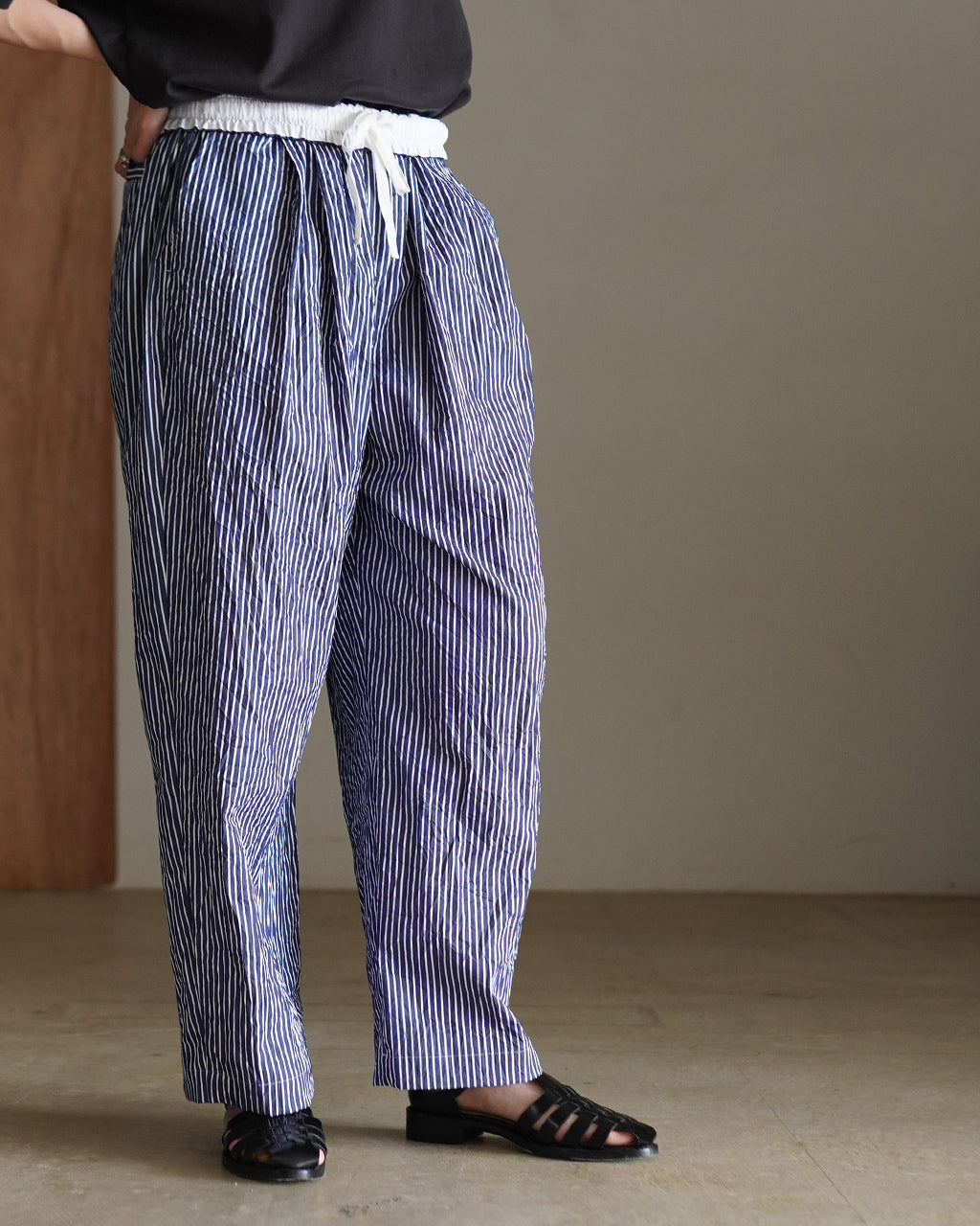 2 TUCK WIDE PANTS STRIPE HAKU-CC