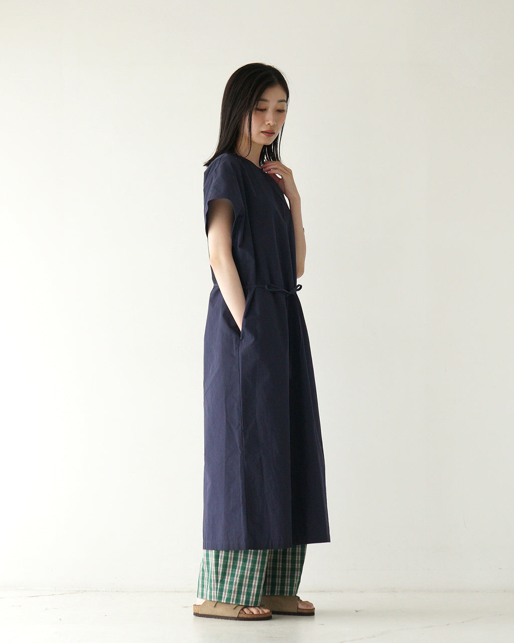 【アウトレット!30%OFF】nicholson&nicholson ニコルソン アンド ニコルソン ワンピース クルーネック フレンチスリーブ OP MEG-W【送料無料】