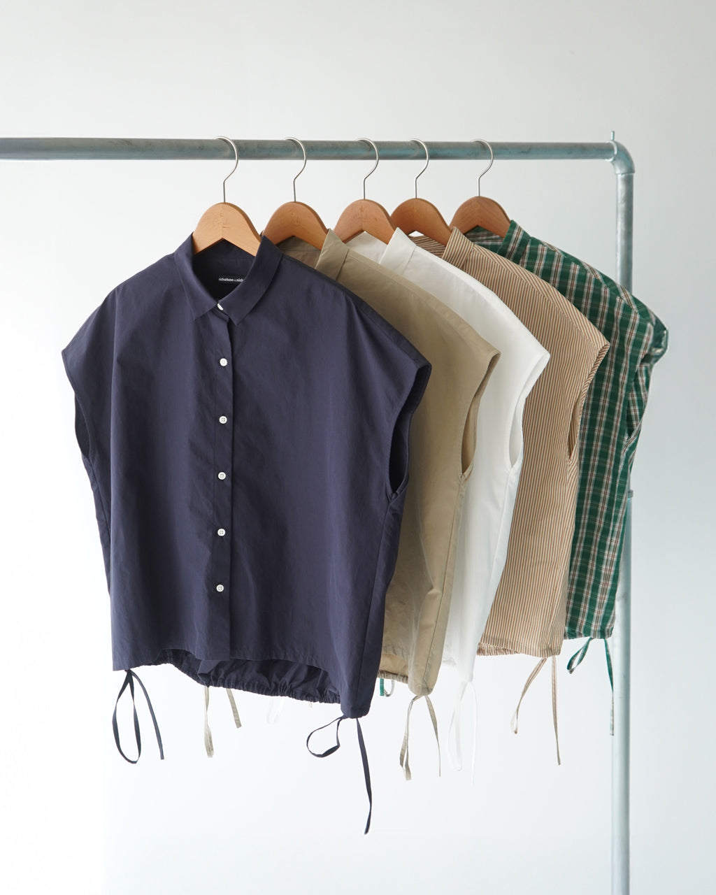 \早得24時間限定ポイント10倍/nicholson&nicholson ニコルソン アンド ニコルソン フレンチスリーブシャツ TENDER-W バックギャザー ブラウス 日本製 【送料無料】