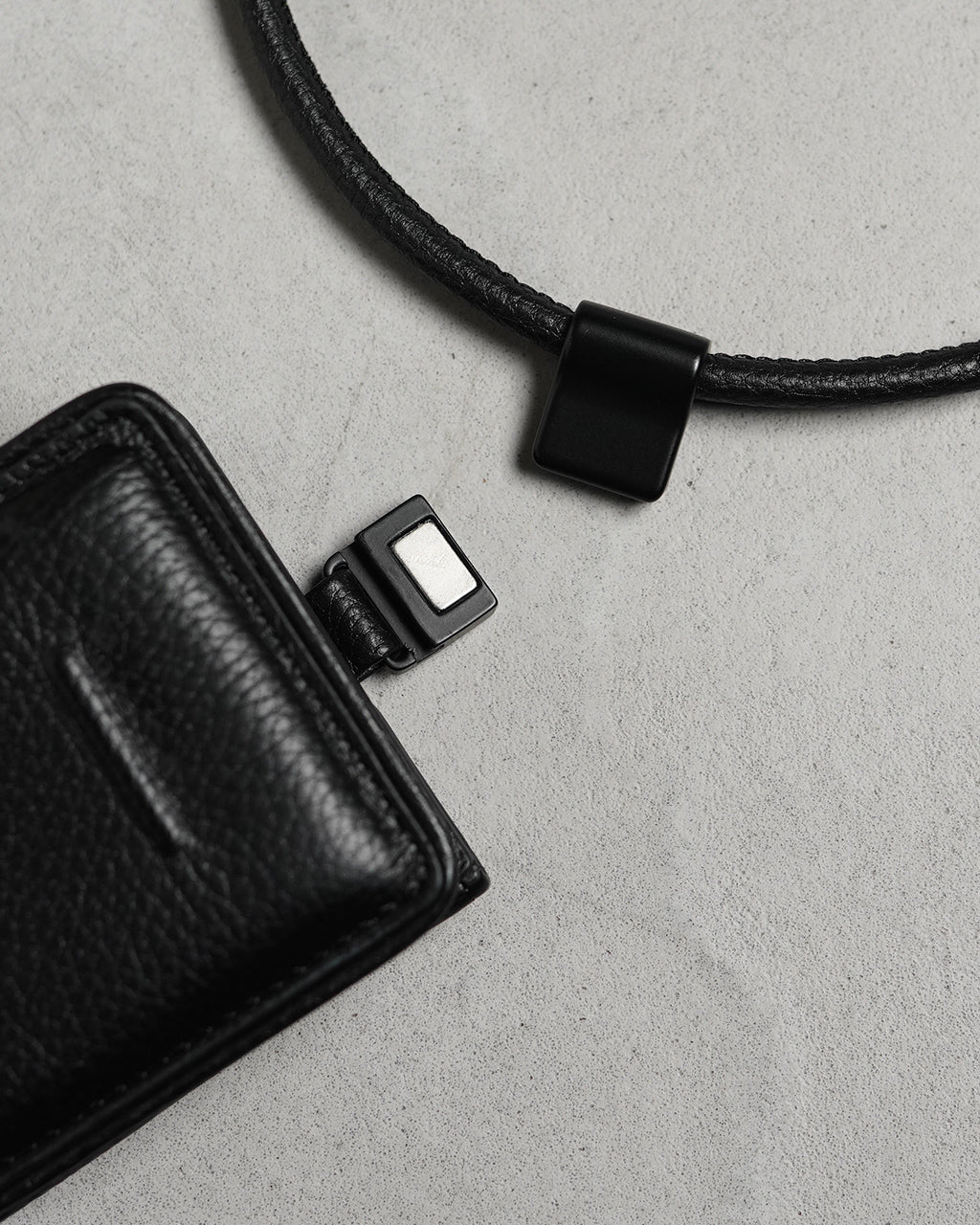 exhange-shoulder-purse-set / iPhone accessories