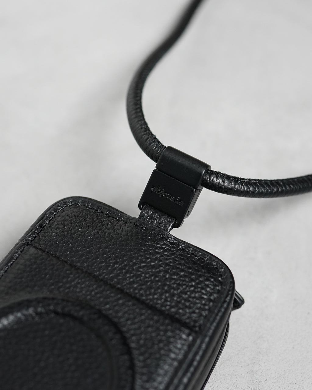 exhange-shoulder-microbag-set / iPhone accessories