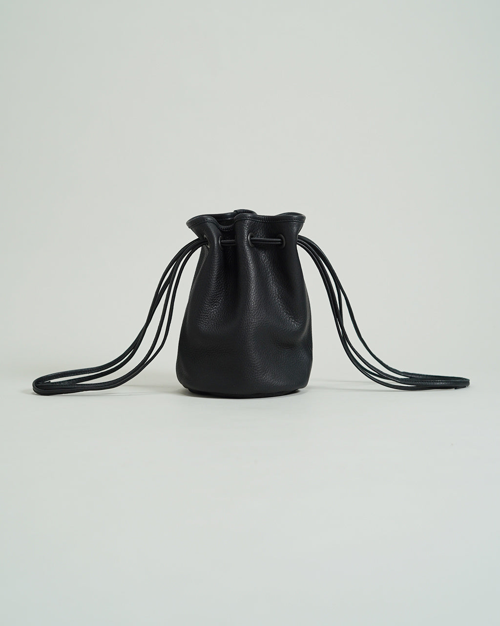 LEATHER CINCH POUCH CRAFTED IN JAPAN 03-035-L61