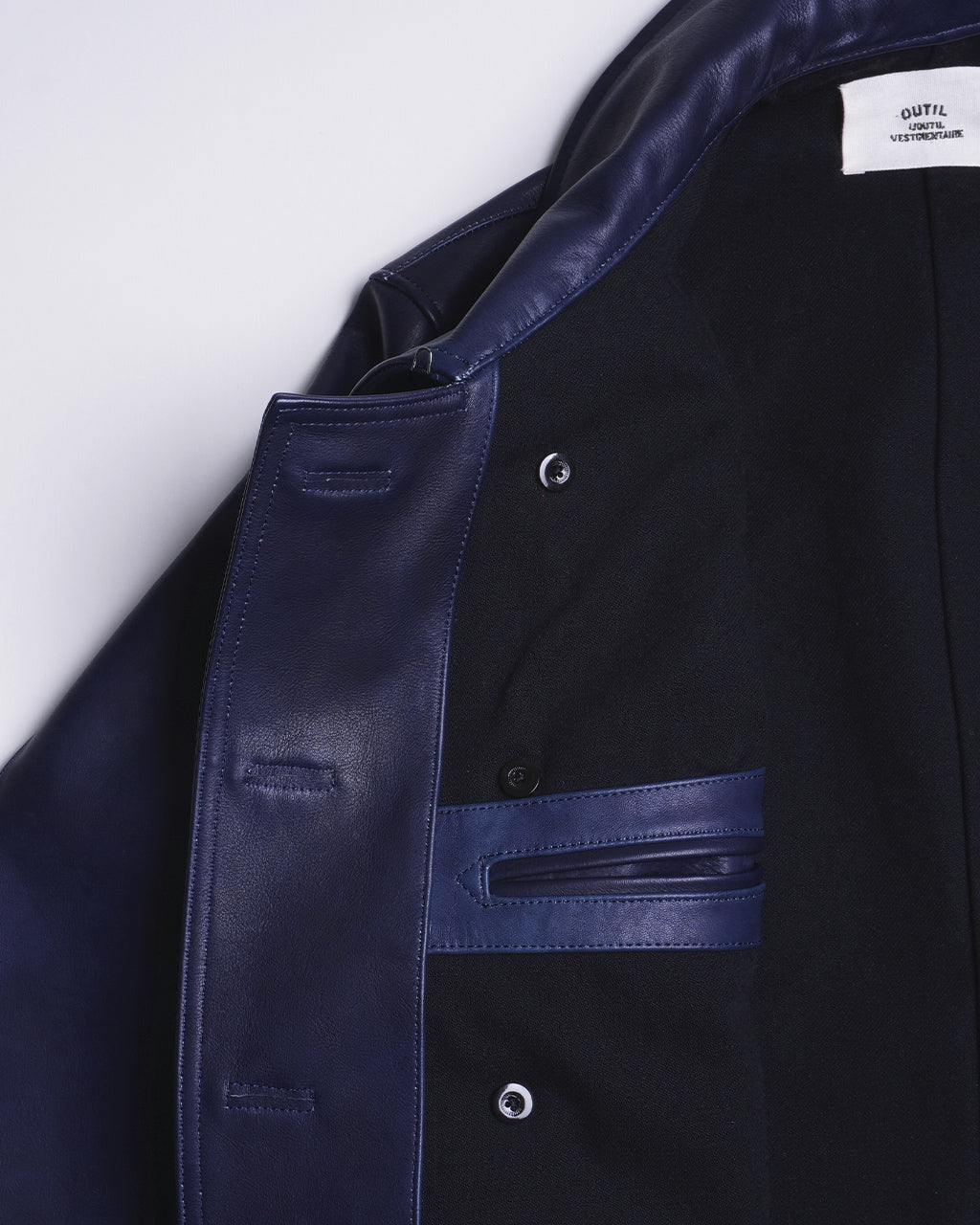 【아울렛! 30 % OFF】 Outil UTI VESTE NEUCHATEL 더블 브레스트 가죽 재킷 OV-T016 송료 무료 정규 취급점