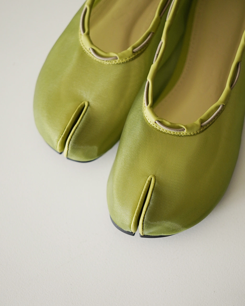 PAES ペイズ Mesh Air String Flat メッシュ エア ストリング フラットシューズ パンプス | Crouka(クローカ)