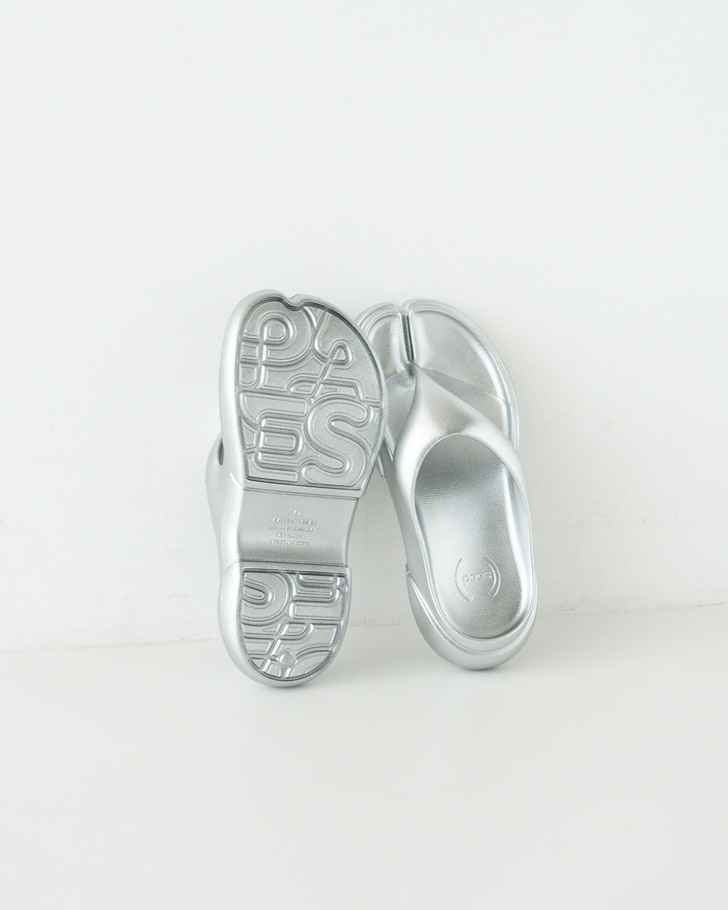 PAES ペイズ メタリック タビサンダル フリップ フロップ NEW FLIPFLOP METAL LINE 厚底 プラットフォーム リカバリーサンダル トングサンダル【送料無料】【クーポン対象外】