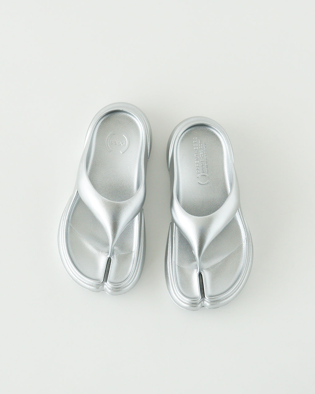 PAES ペイズ メタリック タビサンダル フリップ フロップ NEW FLIPFLOP METAL LINE 厚底 プラットフォーム リカバリーサンダル トングサンダル【送料無料】【クーポン対象外】