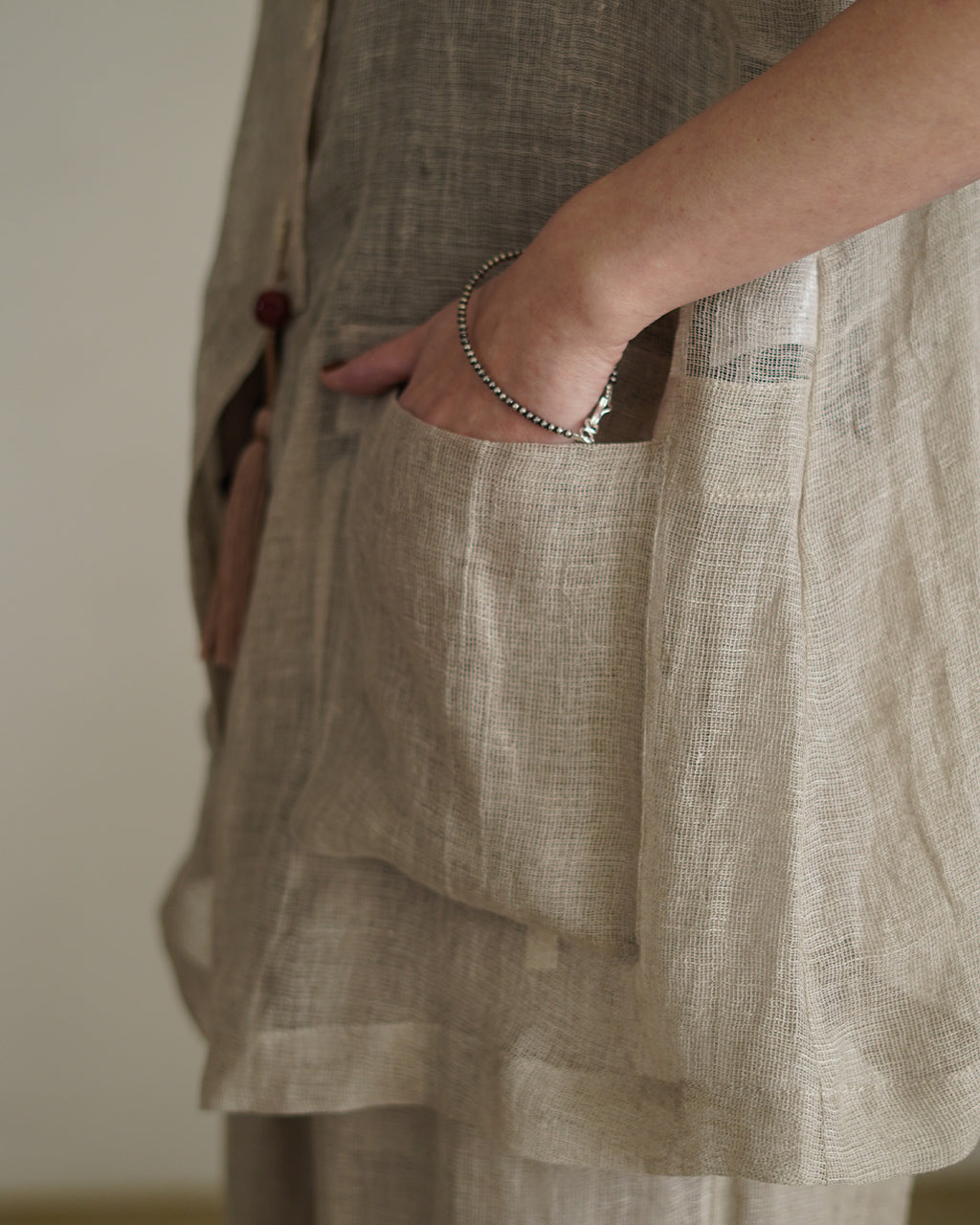 Karami weave vest PO1S006