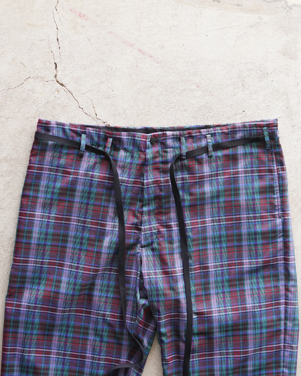 Semi-sheer yarn-dyed check tuck pants PO1S008
