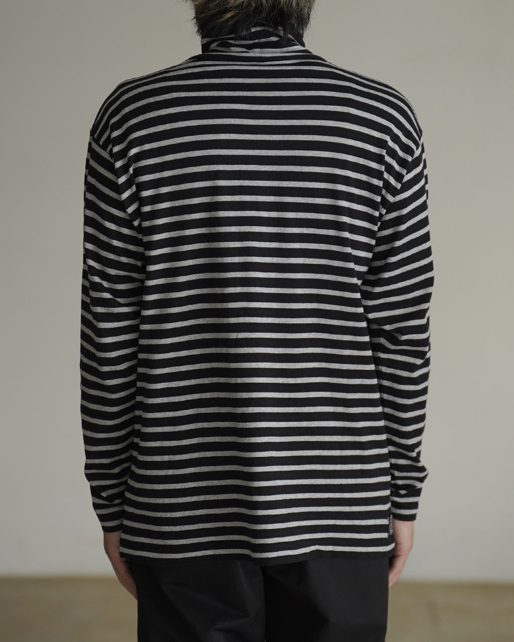 H W BEATNIK BORDER TURTLENECK BFA-P-006-4280