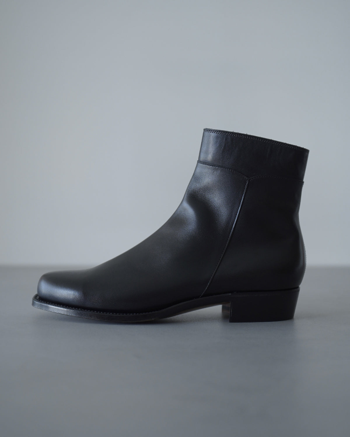Side Zip Boots - Calf