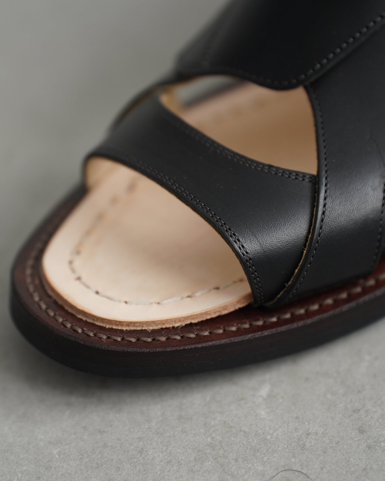 Hunt-Sandals