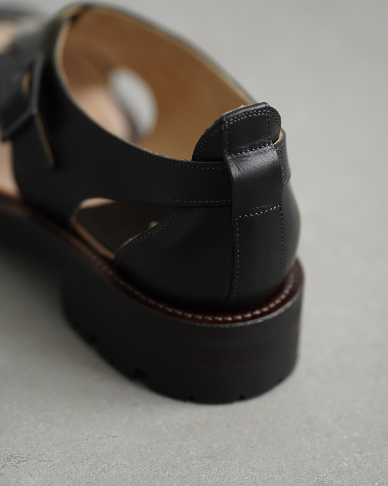 Hunt-Sandals