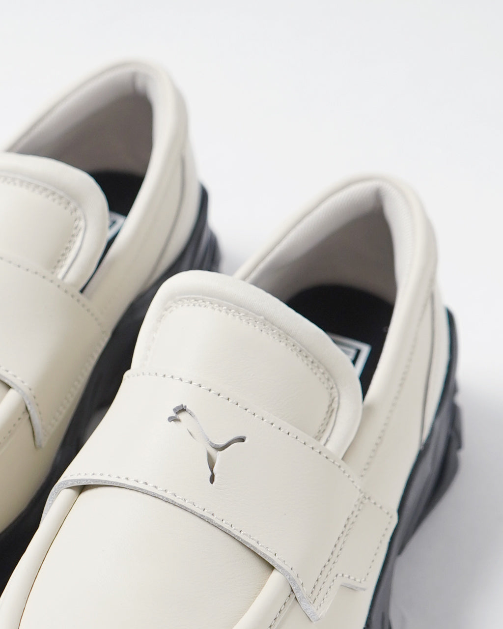 プーマ ローファー レディース LOAFYR WOMENS シューズ スニーカー 厚底 プラットフォーム フラット 軽量 クッション性 EVAソール 397730