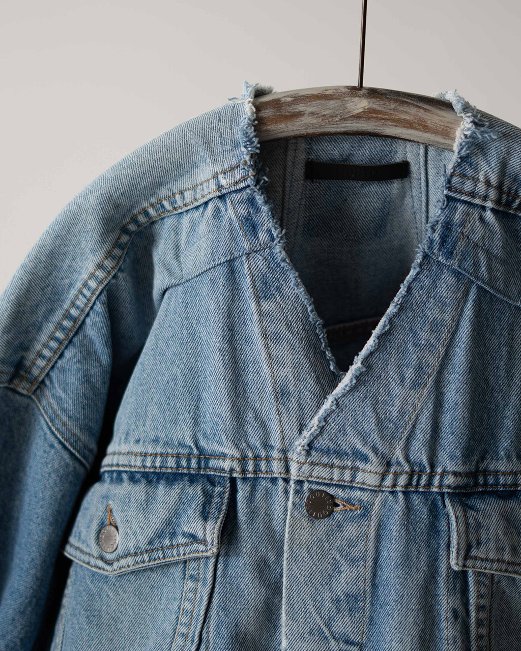 QUIITO TENT VNECK JACKET Q25A-J055