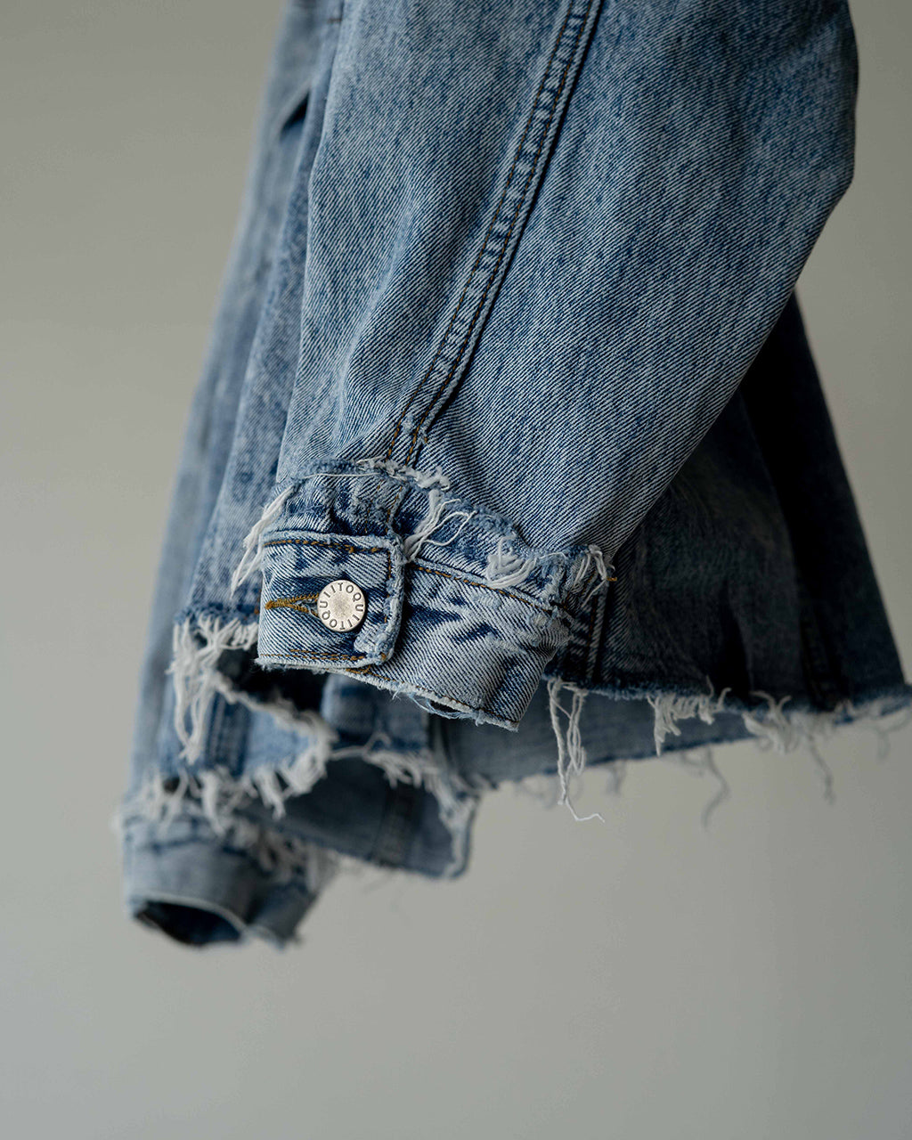 QUIITO ZIP BIG DENIM JACKET Q25A-J056