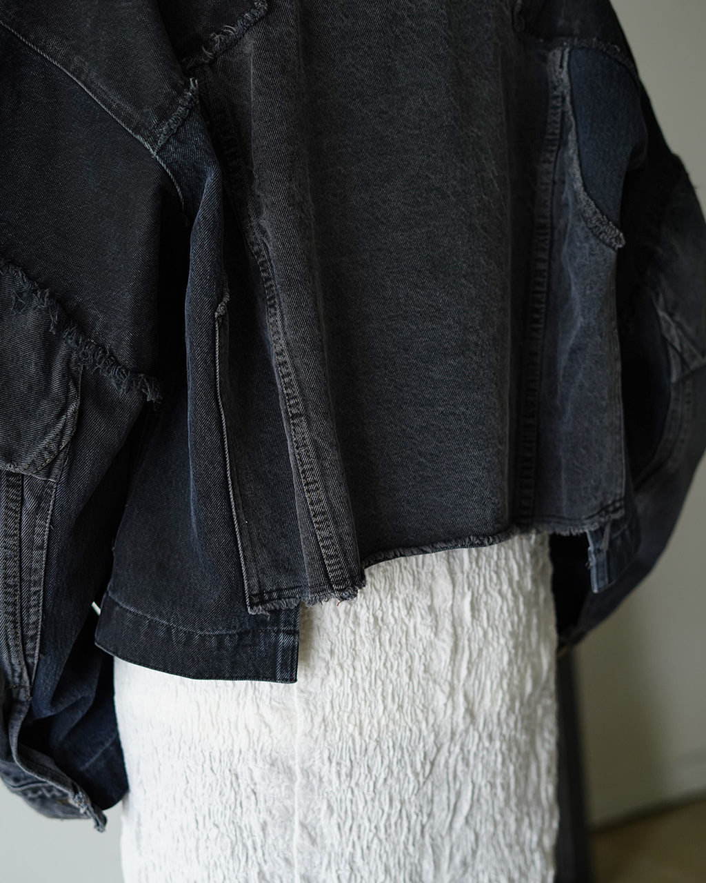 PT DENIM JACKET GRAY Q26S-J001GR