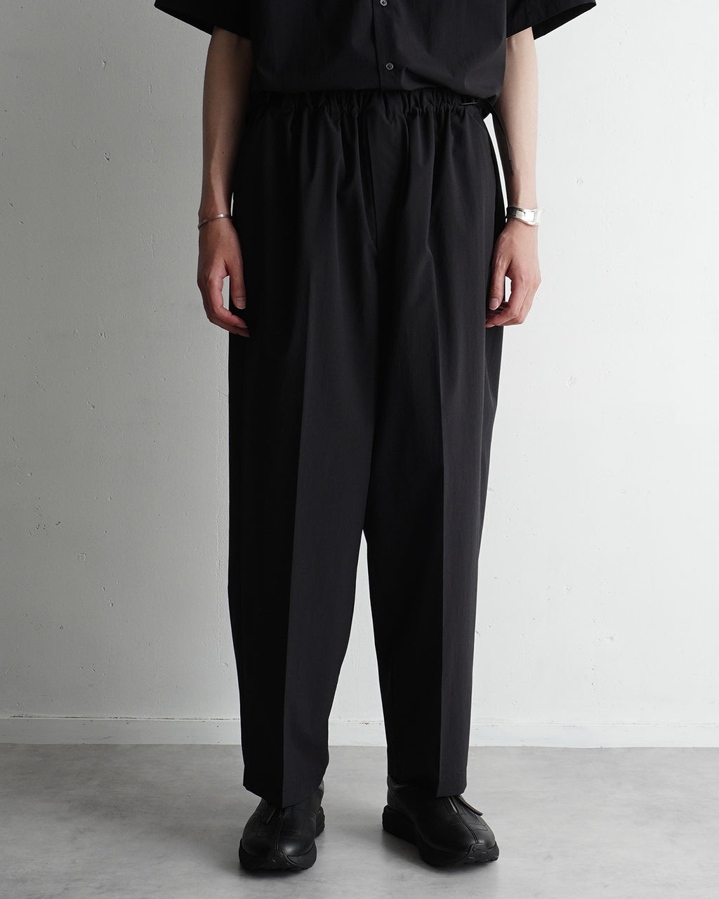 別注 37.5 テクノロジー サイドベルト ドウギパンツ イージーパンツ イージートラウザー 37.5 TECHNOLOGY SIDE BELTED DOUGI PANTS RM251-044