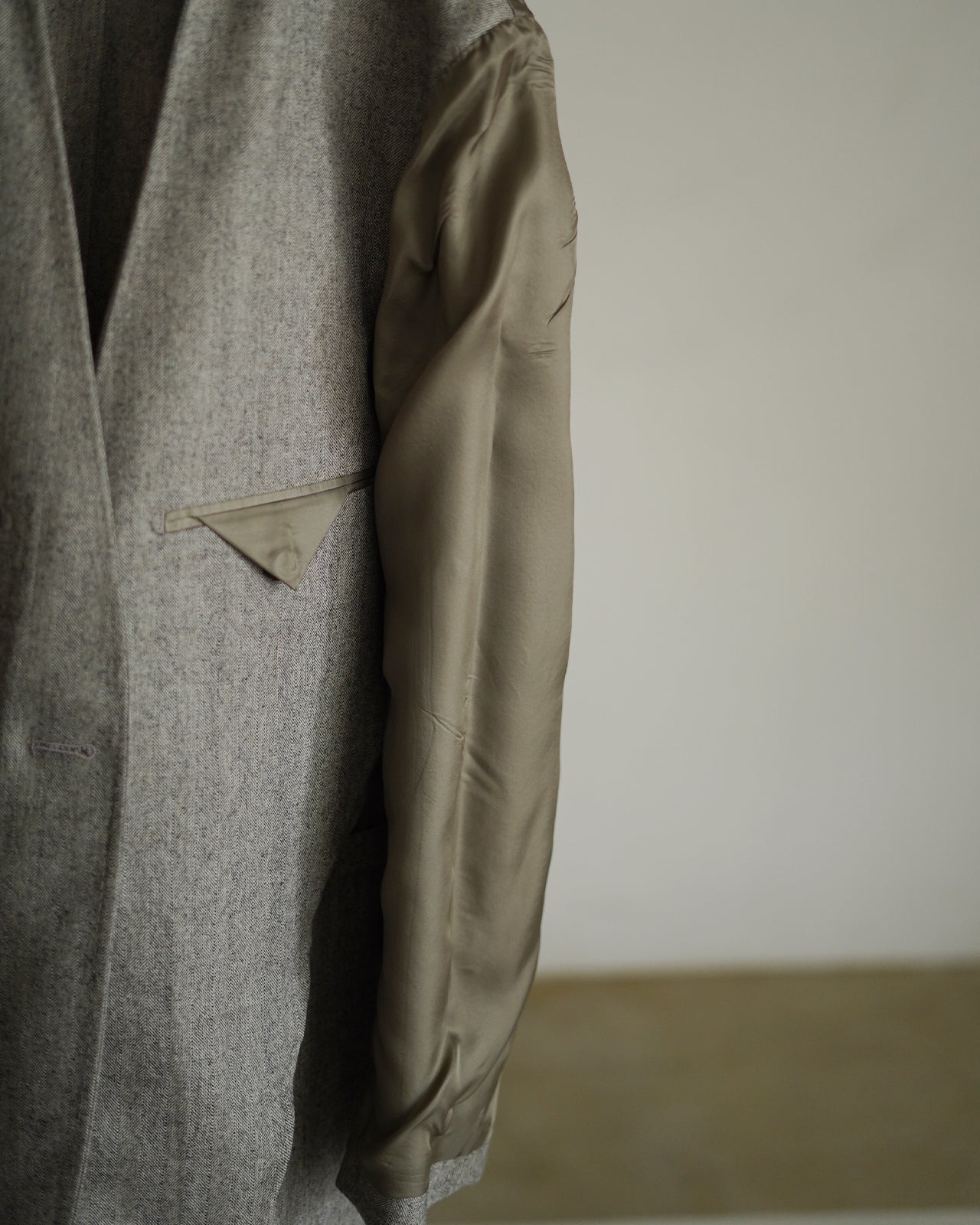 NO COLLAR LONG JACKET RM252-035