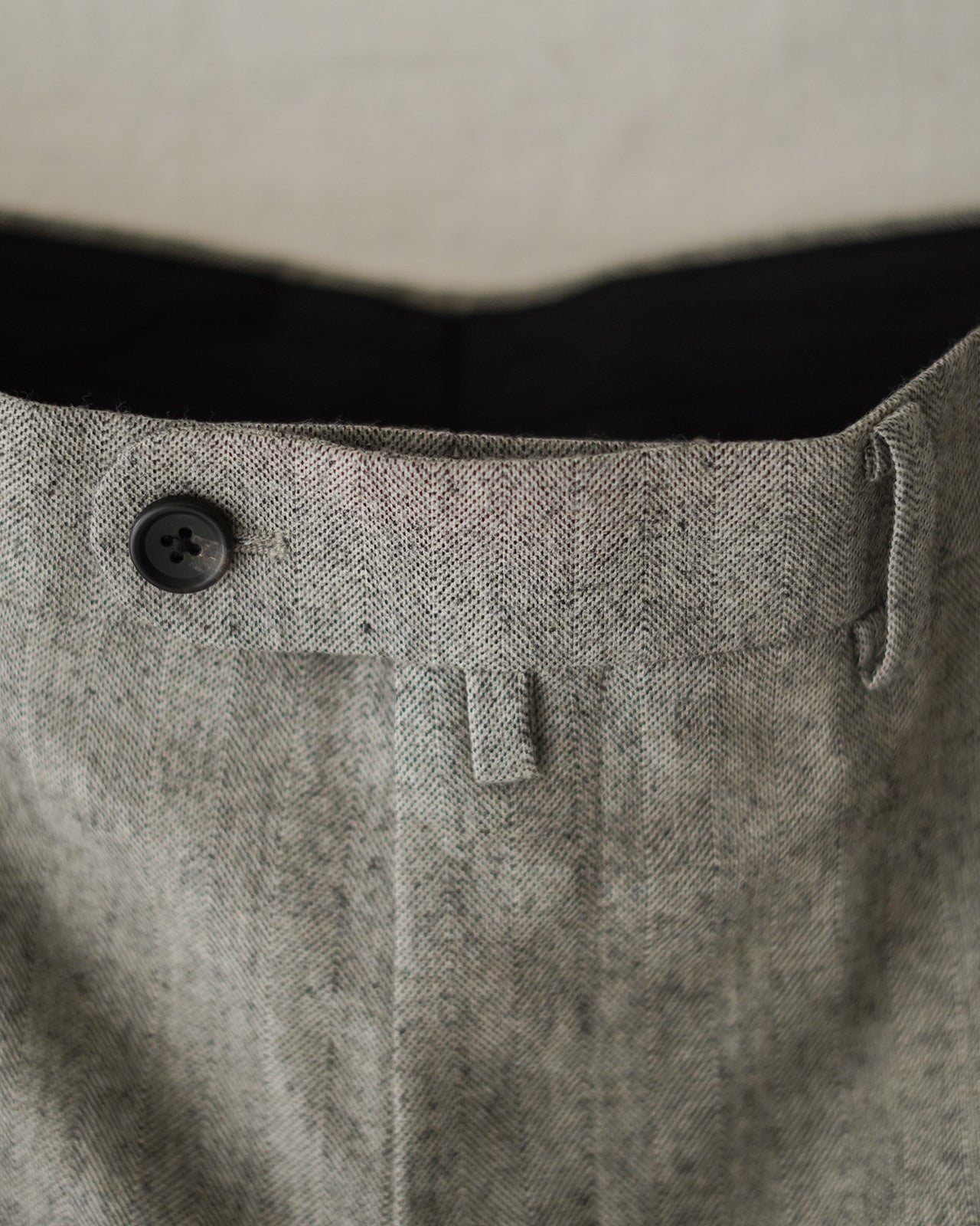 SEMI FLARED TROUSERS RM252-039