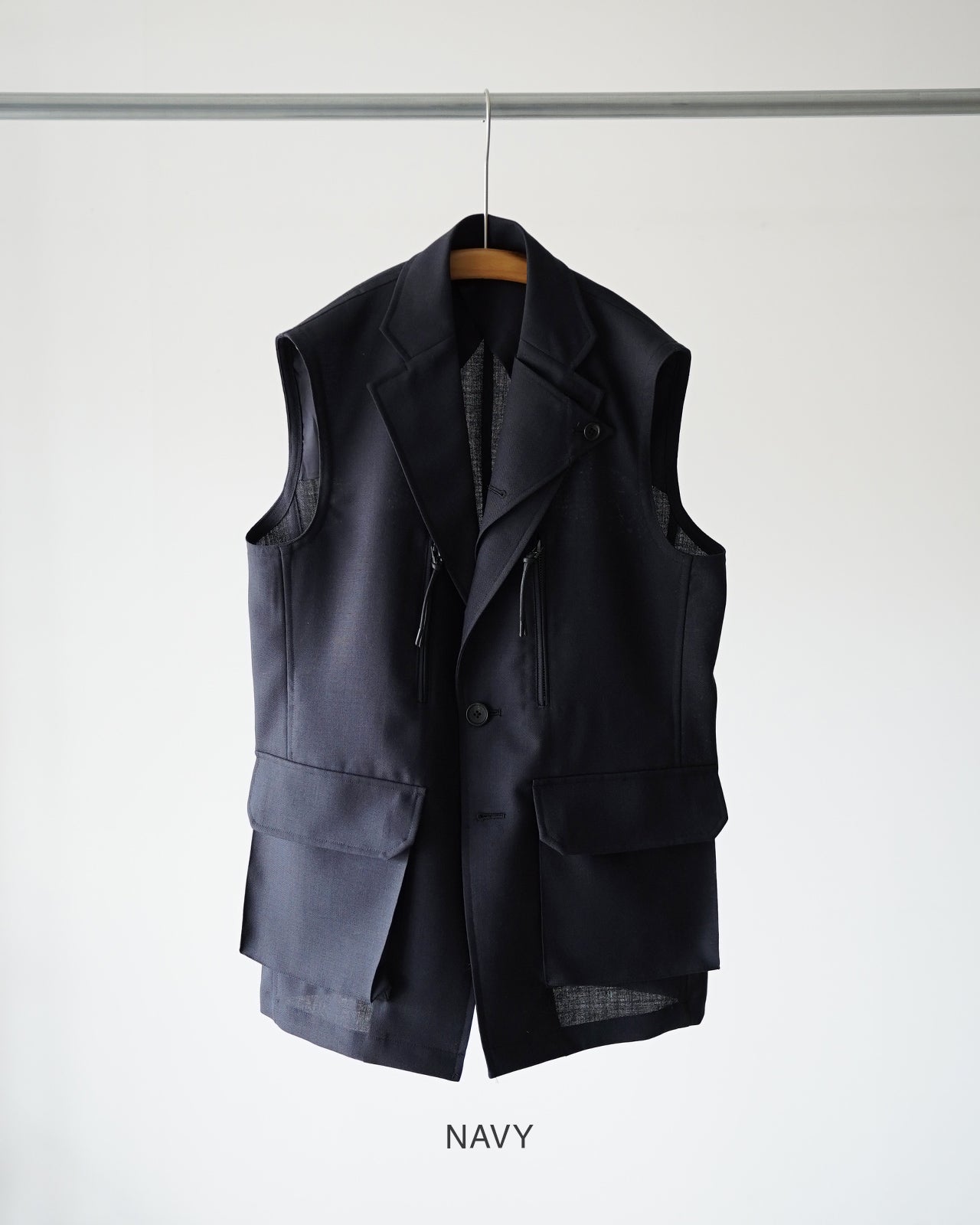 TRAVERSE VEST RM261-009