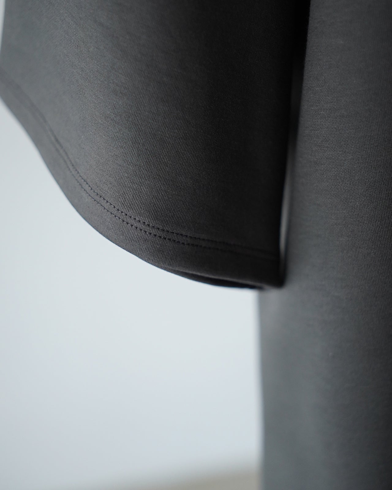 HIGH BACK COLLAR TEE RM261-044