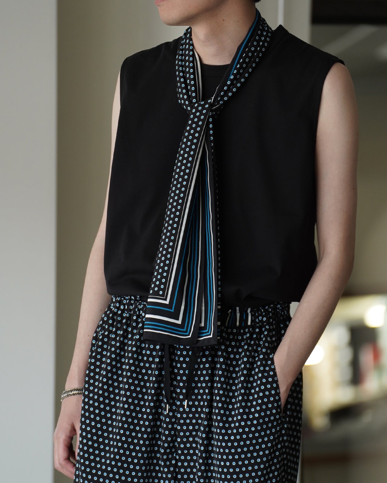 ETERNAL DOT STOLE RM261-049