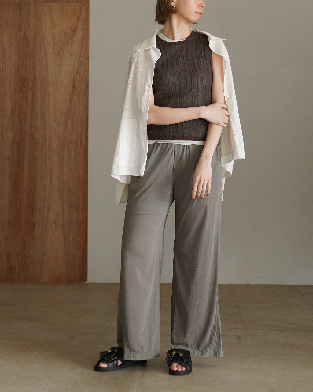 TASSELED RUBBER SLIDES RM261-054