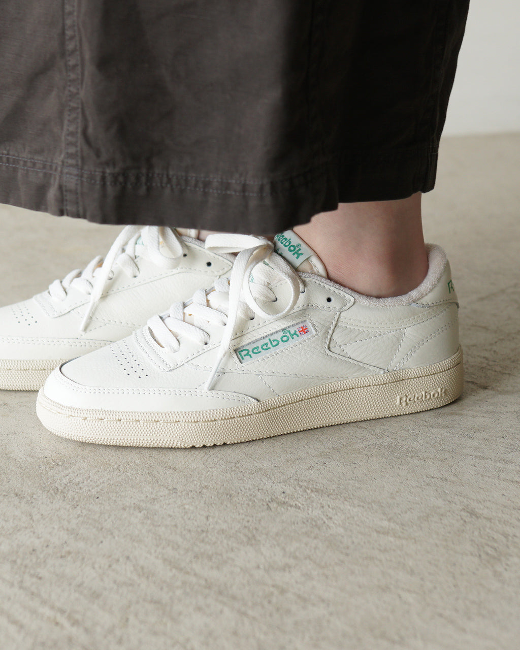 【アウトレット!20%OFF】Reebok リーボック CLUB C 85 VINTAGE スニーカー クラブシー 85 ヴィンテージ クラシックシューズ 靴 レースアップ ローカット 100000317【送料無料】