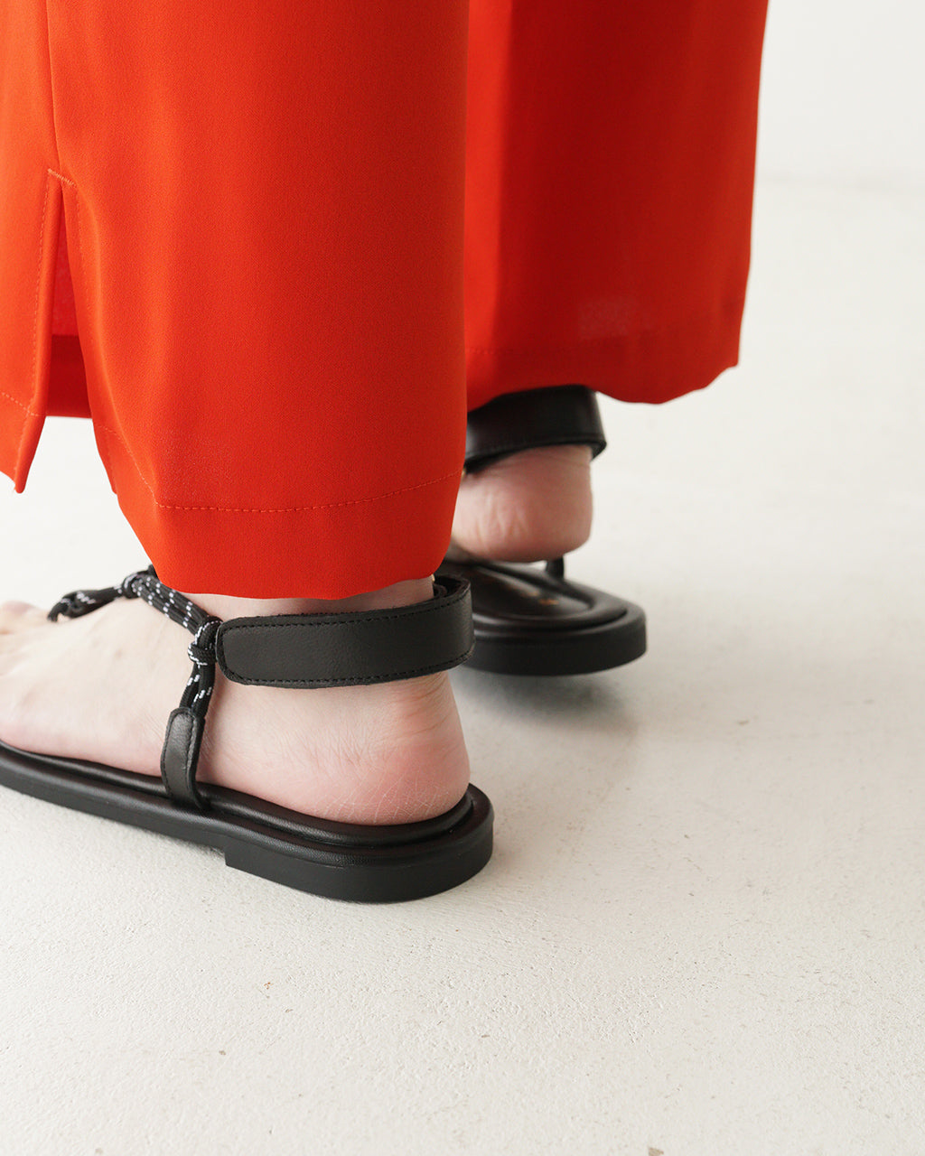 【SALE!50%OFF】REMME レメ トングサンダル SANDAL バックストラップ パラコード ZH-25S036-RO
