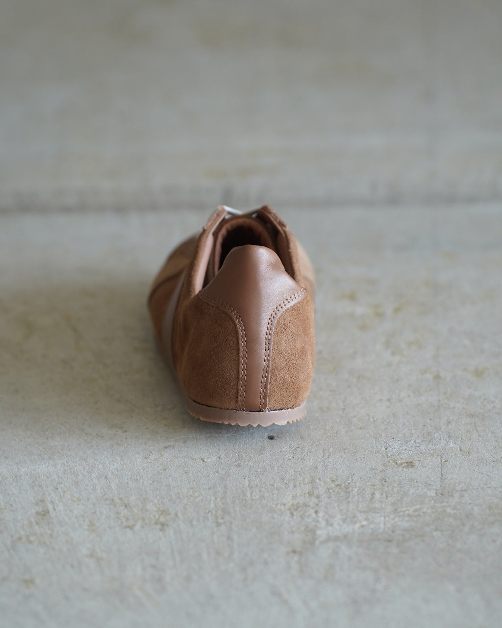 GERMAN MILITARY TRAINER 1714S