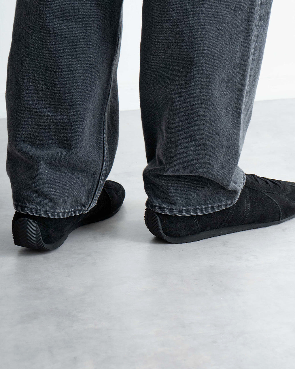 |coupon||outlet|GERMAN MILITARY TRAINER 1749S